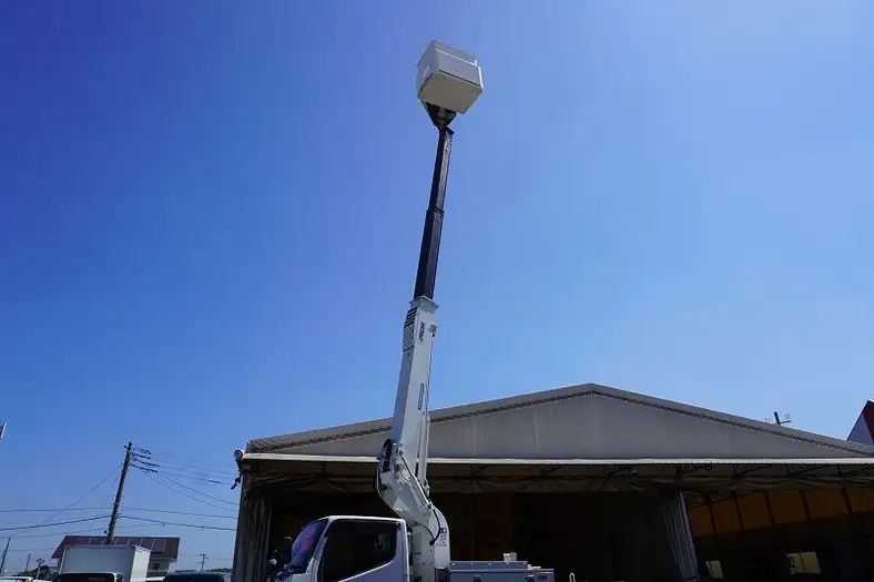 三菱 キャンター 小型 高所・建柱車 高所作業車 電工仕様の中古トラック画像7