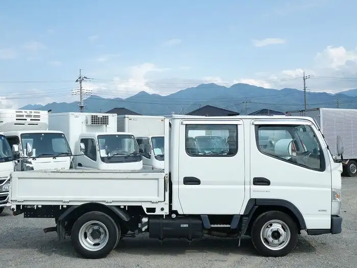 三菱 キャンター 小型 平ボディ Wキャブ TPG-FBA00の中古トラック画像4