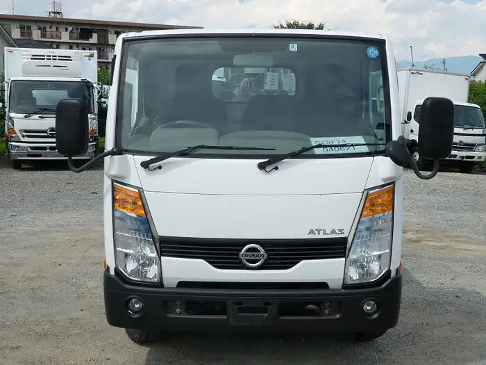 日産 アトラス 小型 平ボディ TKG-SZ5F24 H28の中古トラック画像2