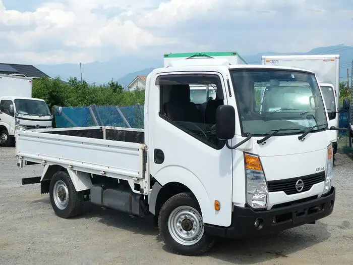 日産 アトラス 小型 平ボディ TKG-SZ5F24 H28の中古トラック画像3