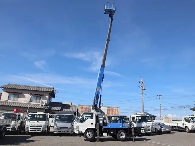 いすゞ エルフ 小型 高所・建柱車 高所作業車 TPG-NKR85Nの中古トラック画像11