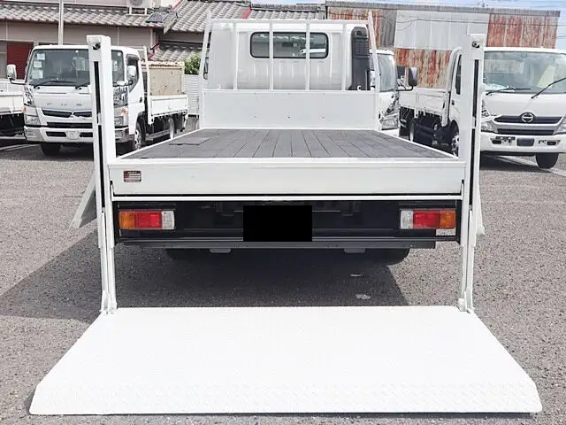 日野 デュトロ 小型 平ボディ パワーゲート SKG-XZU710Mの中古トラック画像10