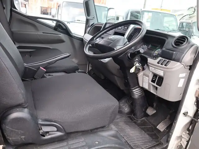 三菱 キャンター 小型 平ボディ TPG-FEA50 H29の中古トラック画像11