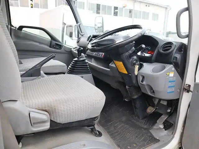 トヨタ トヨエース 小型 平ボディ TKG-XZU722 H29の中古トラック画像12
