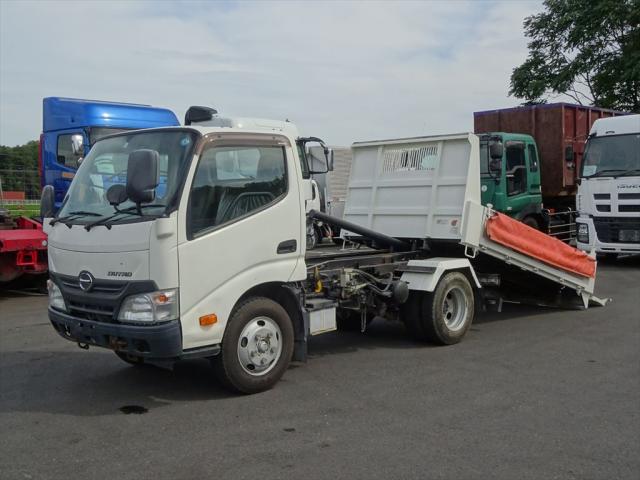 日野 デュトロ 小型 ダンプ 10尺 TKG-XZU620T