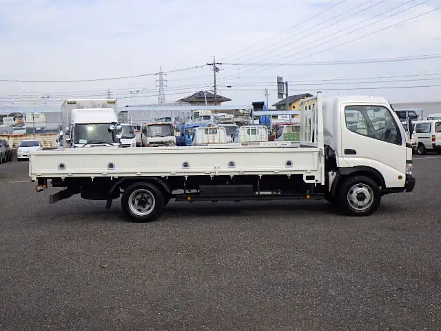 トヨタ ダイナ 小型 平ボディ PB-XZU423 H17の中古トラック画像2