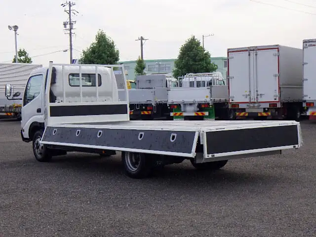 トヨタ ダイナ 小型 平ボディ PB-XZU423 H17の中古トラック画像5