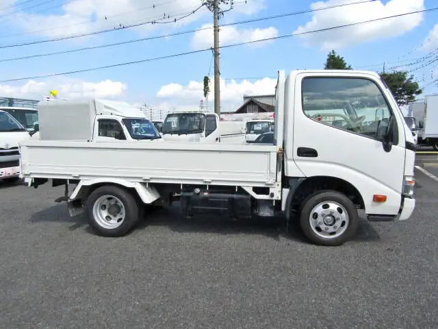 トヨタ トヨエース 小型 平ボディ QDF-KDY231 H24の中古トラック画像2