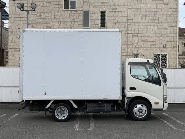 日野 デュトロ 小型 アルミバン TKG-XZC605M H27の中古トラック画像3