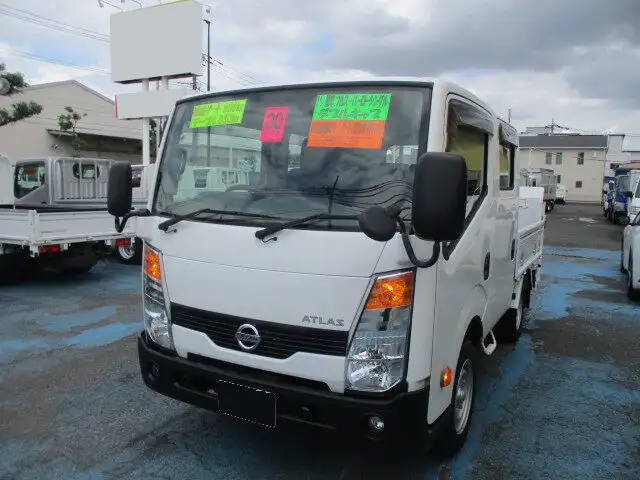 日産 アトラス 小型 平ボディ Wキャブ パワーゲートの中古トラック画像1