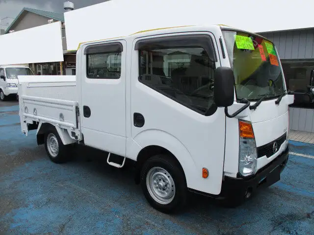 日産 アトラス 小型 平ボディ Wキャブ パワーゲートの中古トラック画像2