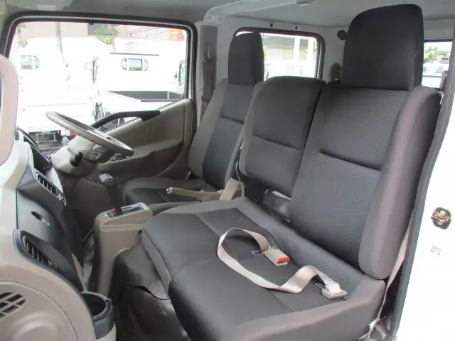 日産 アトラス 小型 平ボディ Wキャブ パワーゲートの中古トラック画像15