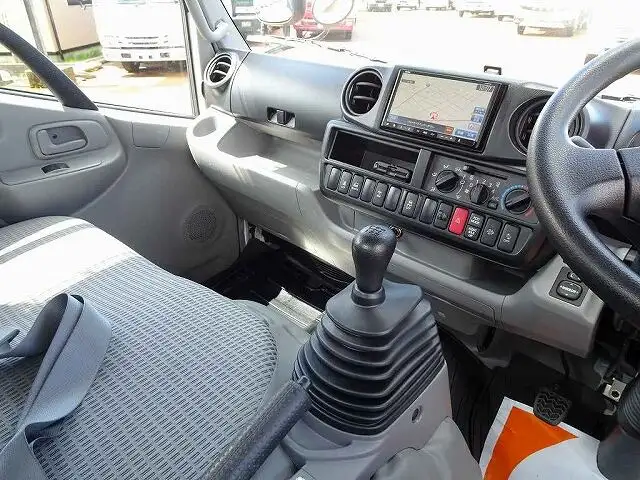 トヨタ ダイナ 小型 平ボディ パワーゲート TKG-XZU675の中古トラック画像10