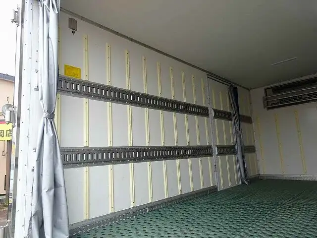 いすゞ エルフ 小型 冷凍冷蔵 低温 スタンバイの中古トラック画像9