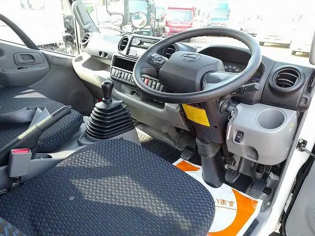 日野 デュトロ 小型 平ボディ 2RG-XZU655M R2の中古トラック画像7