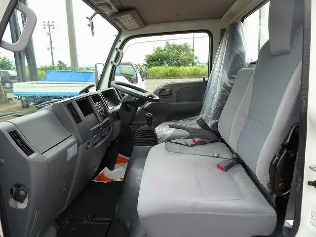 いすゞ エルフ 小型 平ボディ TRG-NJR85A H28の中古トラック画像8