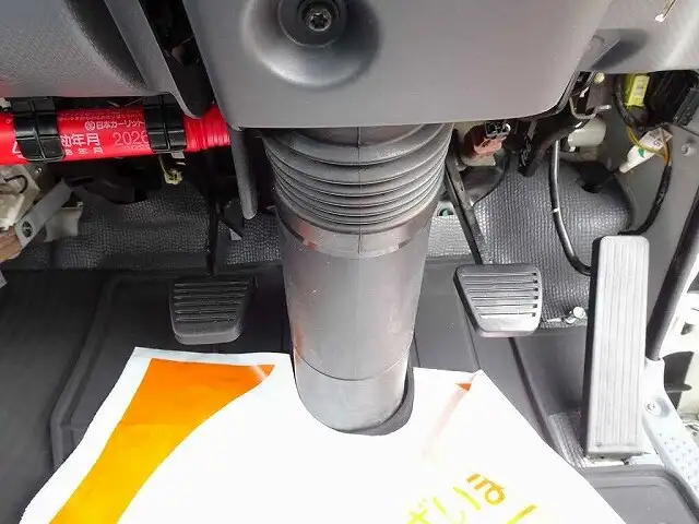 いすゞ エルフ 小型 平ボディ TRG-NJR85A H28の中古トラック画像13