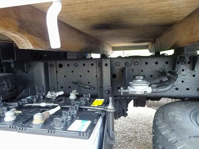 いすゞ エルフ 小型 平ボディ TRG-NJR85A H28の中古トラック画像15
