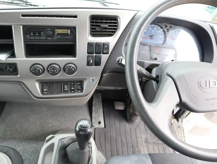 日産UD コンドル 中型/増トン 平ボディ ベッド TKG-MK38Lの中古トラック画像9
