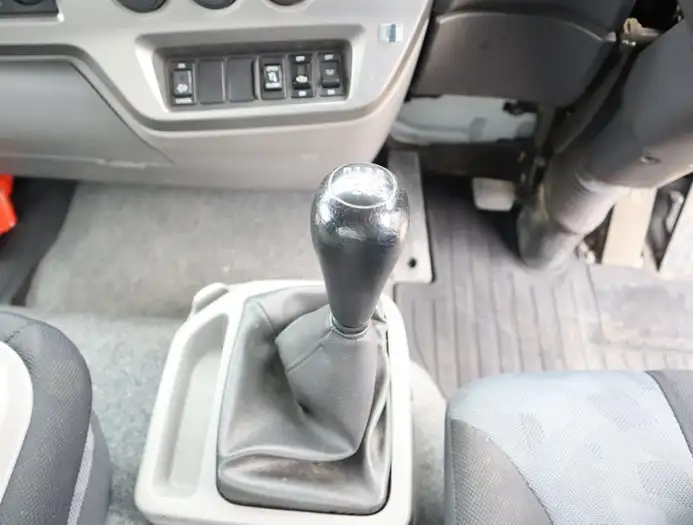 日産UD コンドル 中型/増トン 平ボディ ベッド TKG-MK38Lの中古トラック画像11