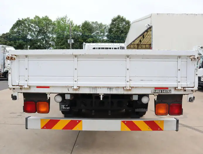 日産UD コンドル 中型/増トン 平ボディ ベッド TKG-MK38Lの中古トラック画像3
