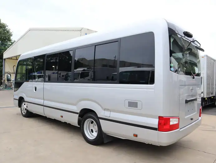 トヨタ コースター 小型 バス マイクロバス 2DG-XZB70の中古トラック画像4