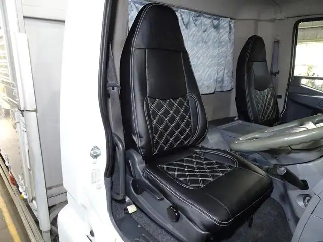 三菱 ファイター 中型/増トン ウイング パワーゲート 床鉄板の中古トラック画像11
