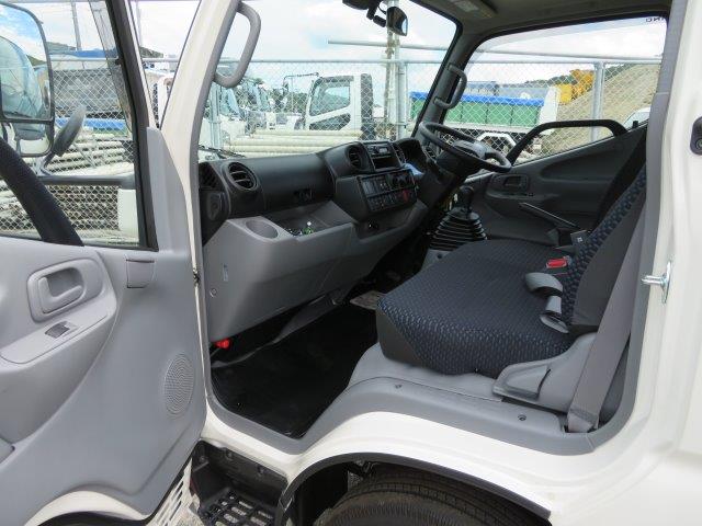 日野 デュトロ 小型 平ボディ Wキャブ(ダブルキャブ) 2RG-XZU605M｜画像11