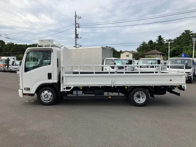 いすゞ エルフ 小型 平ボディ 2RG-NPR88AR H31/R1の中古トラック画像3