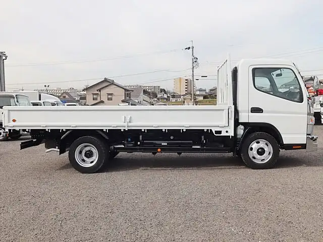 三菱 キャンター 小型 平ボディ TPG-FEB90 H28の中古トラック画像3