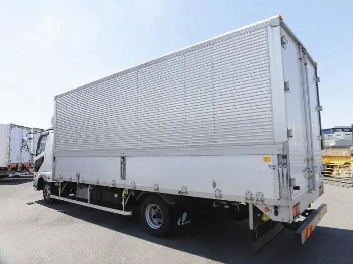 三菱 ファイター 中型/増トン ウイング エアサス ベッドの中古トラック画像4
