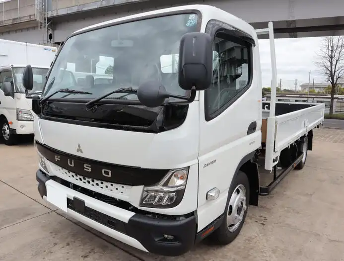 三菱 キャンター 小型 平ボディ 2RG-FEB50 R5の中古トラック画像1