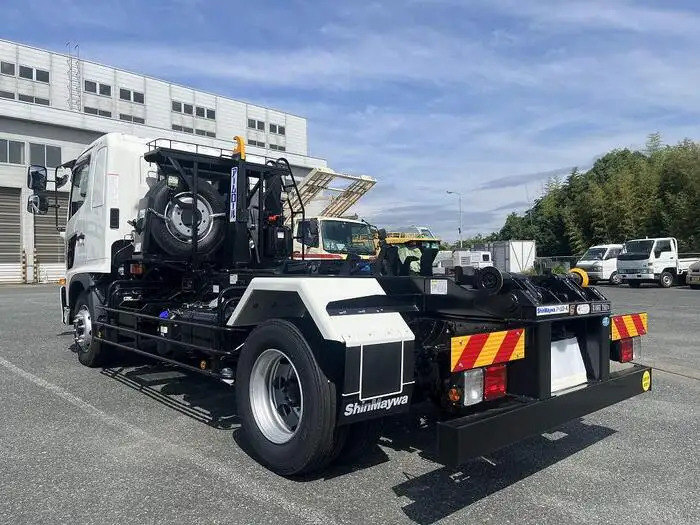 三菱 キャンター 小型 平ボディ 2RG-FEB50 R5の中古トラック画像5
