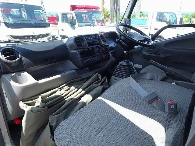 日野 デュトロ 小型 平ボディ 幌 TKG-XZC675Mの中古トラック画像6