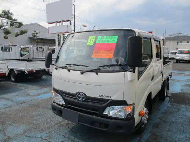 トヨタ ダイナ 小型 平ボディ Wキャブ 床鉄板の中古トラック画像1