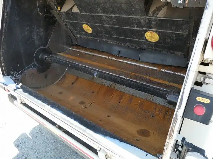 いすゞ エルフ 小型 パッカー車 巻き込み式 PDG-NPR75Nの中古トラック画像9