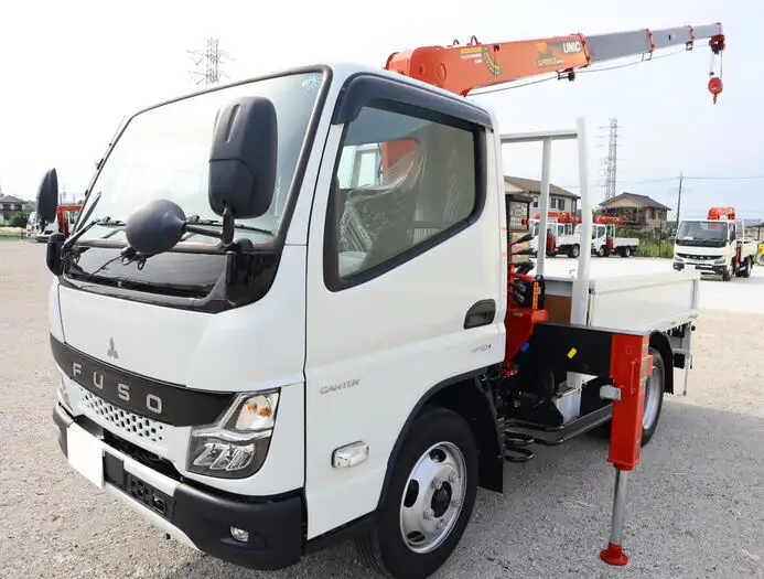 三菱 キャンター 小型 クレーン付 4段 ラジコンの中古トラック画像1