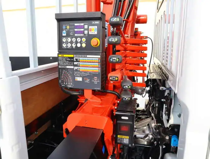 三菱 キャンター 小型 クレーン付 4段 ラジコンの中古トラック画像13