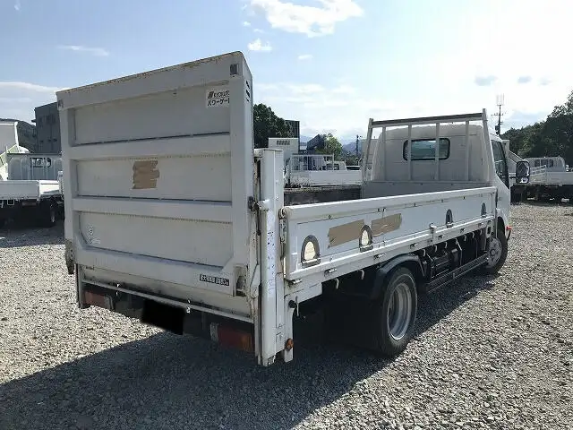 日野 デュトロ 小型 平ボディ パワーゲート SKG-XZU655Mの中古トラック画像2