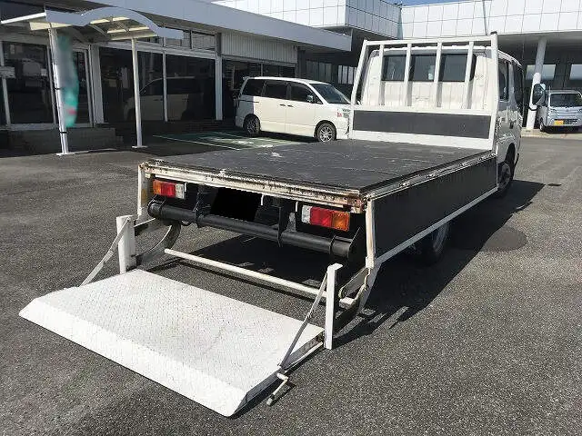 トヨタ ダイナ 小型 平ボディ Wキャブ パワーゲートの中古トラック画像4