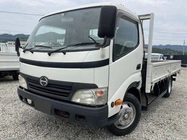日野 デュトロ 小型 平ボディ BKG-XZU414M H22 の中古トラック【車両No.150036】