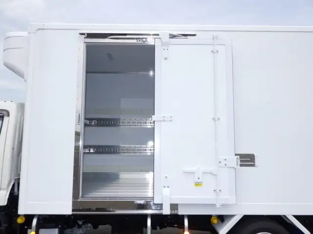 日野 デュトロ 小型 冷凍冷蔵 低温 床アルミの中古トラック画像7