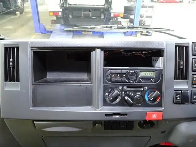 いすゞ エルフ 小型 ウイング TKG-NPR85YN H27の中古トラック画像10