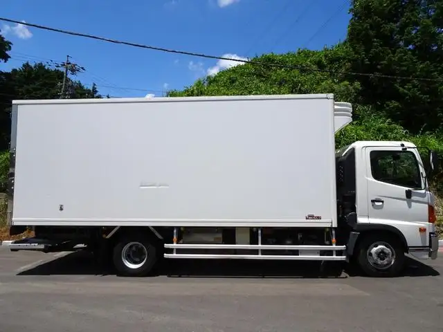 日野 レンジャー 中型/増トン 冷凍冷蔵 低温 パワーゲートの中古トラック画像2