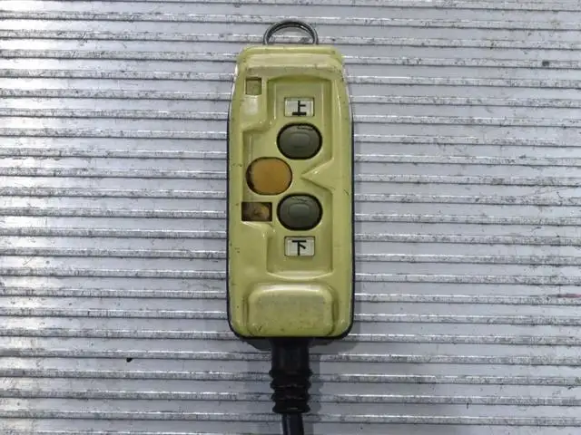 日野 デュトロ 小型 アルミバン パワーゲート 床鉄板の中古トラック画像10