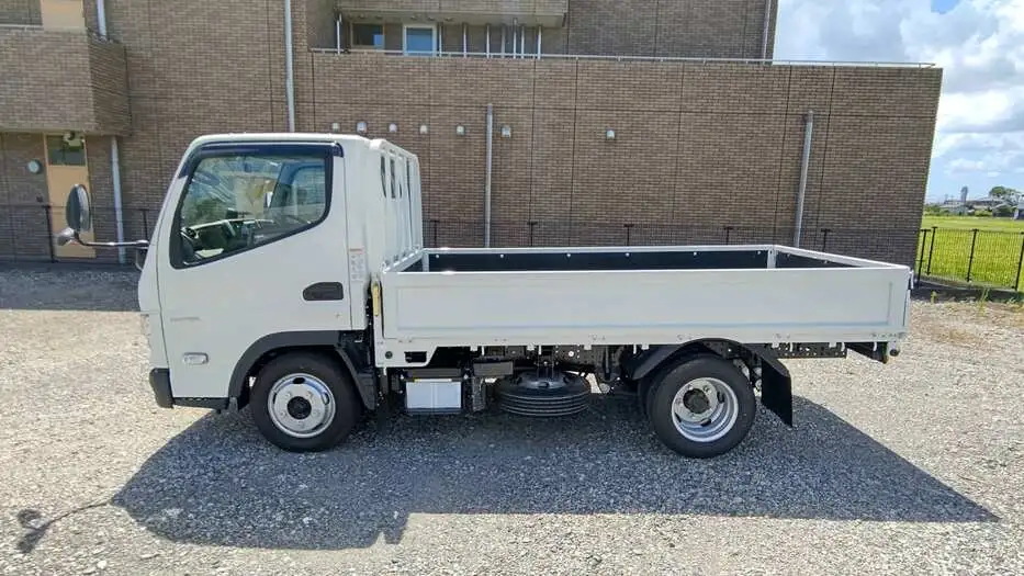 三菱 キャンター 小型 平ボディ 2RG-FBA20 R4の中古トラック画像3