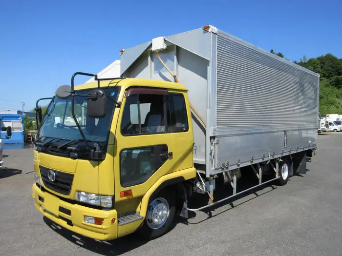 日産UD コンドル 中型/増トン ウイング パワーゲート ベッドの中古トラック画像1