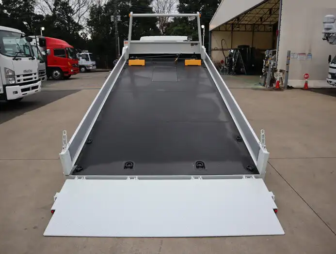 三菱 キャンター 小型 車両重機運搬 ラジコン ウインチの中古トラック画像4