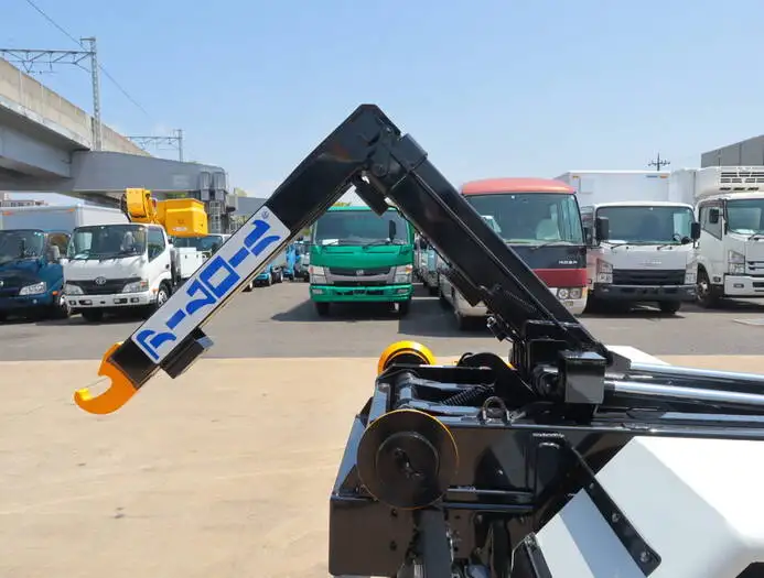 三菱 キャンター 小型 アームロール ツインホイスト 2RG-FBAV0の中古トラック画像5