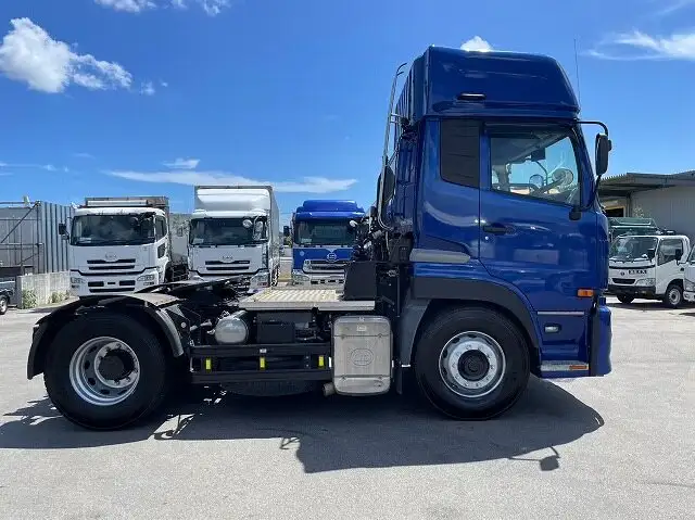 日産UD クオン 大型 トラクター ハイルーフ 1デフの中古トラック画像2